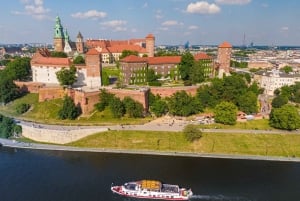 Krakow: Sightseeingcruise på elven Wisła med audioguide