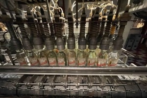 Cracovia: Ticket de entrada y cata en el Museo de la Fábrica de Vodka