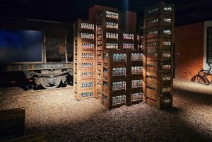 Cracovia: Ticket de entrada y cata en el Museo de la Fábrica de Vodka