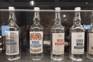 Cracovia: Ticket de entrada y cata en el Museo de la Fábrica de Vodka