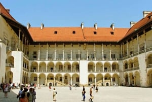 Cracovie : L'intérieur du château de Wawel et de la cathédrale avec un guide