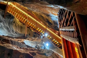 Cracovie : visite guidée de la mine de sel de Wieliczka avec billet d'entrée