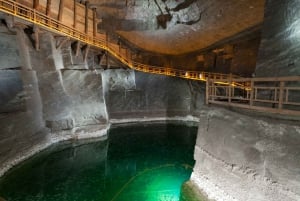 Cracovie : Visite de la mine de sel de Wieliczka avec transferts privés