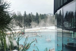 Krakau: Tour nach Zakopane mit den Thermalbädern von Chocholow und Seilbahn