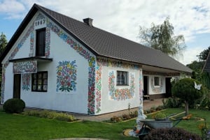 Krakow: Zalipie Village Tour