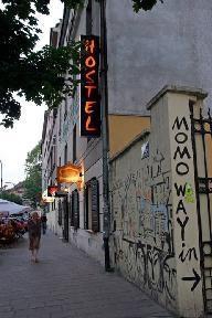 Momotown Hostel Krakow