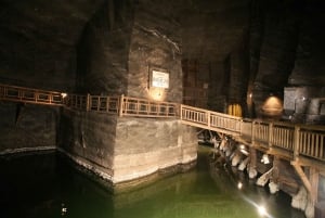 Depuis Cracovie : visite guidée de la mine de sel Wieliczka