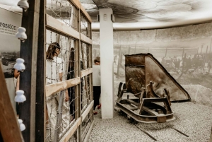 Schindlerin tehdasmuseo Krakovassa - Opastettu kierros