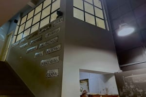 Billet uden om køen til Schindlers Fabrik-museet