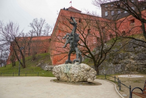 Skip the Line Wawel Castle Chambers Small Group Tour