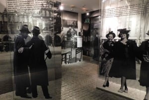 Tour per piccoli gruppi della Fabbrica di Schindler e del Ghetto con guida