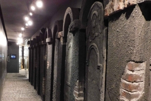 Tour per piccoli gruppi della Fabbrica di Schindler e del Ghetto con guida