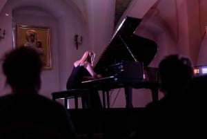 Kraków: VIP-owski koncert fortepianowy w klasztorze bernardynów