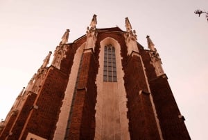 Rikollinen Kazimierz: Krakovan vampyyrin jalanjäljissä