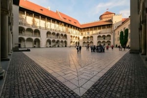 Château de Wawel, vieille ville, basilique mariale et musée souterrain