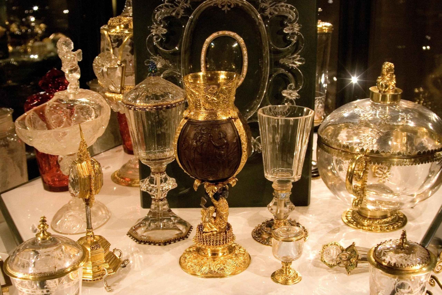 Skarbiec i Zbrojownia na Wawelu z pominięciem kolejki - prywatna wycieczka