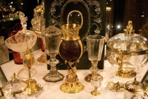 Wawel Castle Treasury & Armoury Spring køen over - privat tur