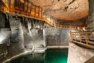 Krakow: Wieliczka Salt Mine Guided Tour