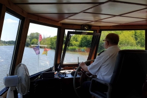 Wrocław: Boat cruise with a guide