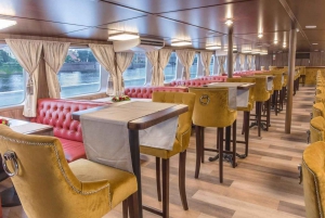 Wrocław: Short City Walk and Cruise by Luxury Ship