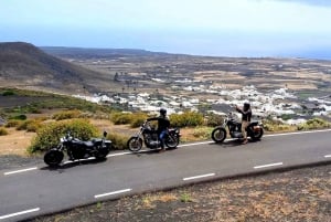 Lanzarote: geführte Motorradtour auf einer Harley-Davidson