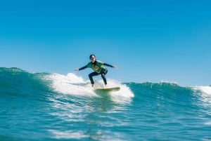 Costa Teguise: XL RIDE 3-dagars surfingkurs för alla nivåer