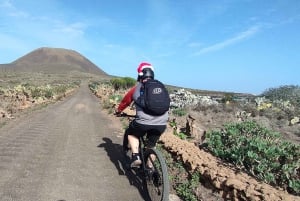 Tour epico in e-bike: da nord a sud, scopri Lanzarote come mai prima d'ora.