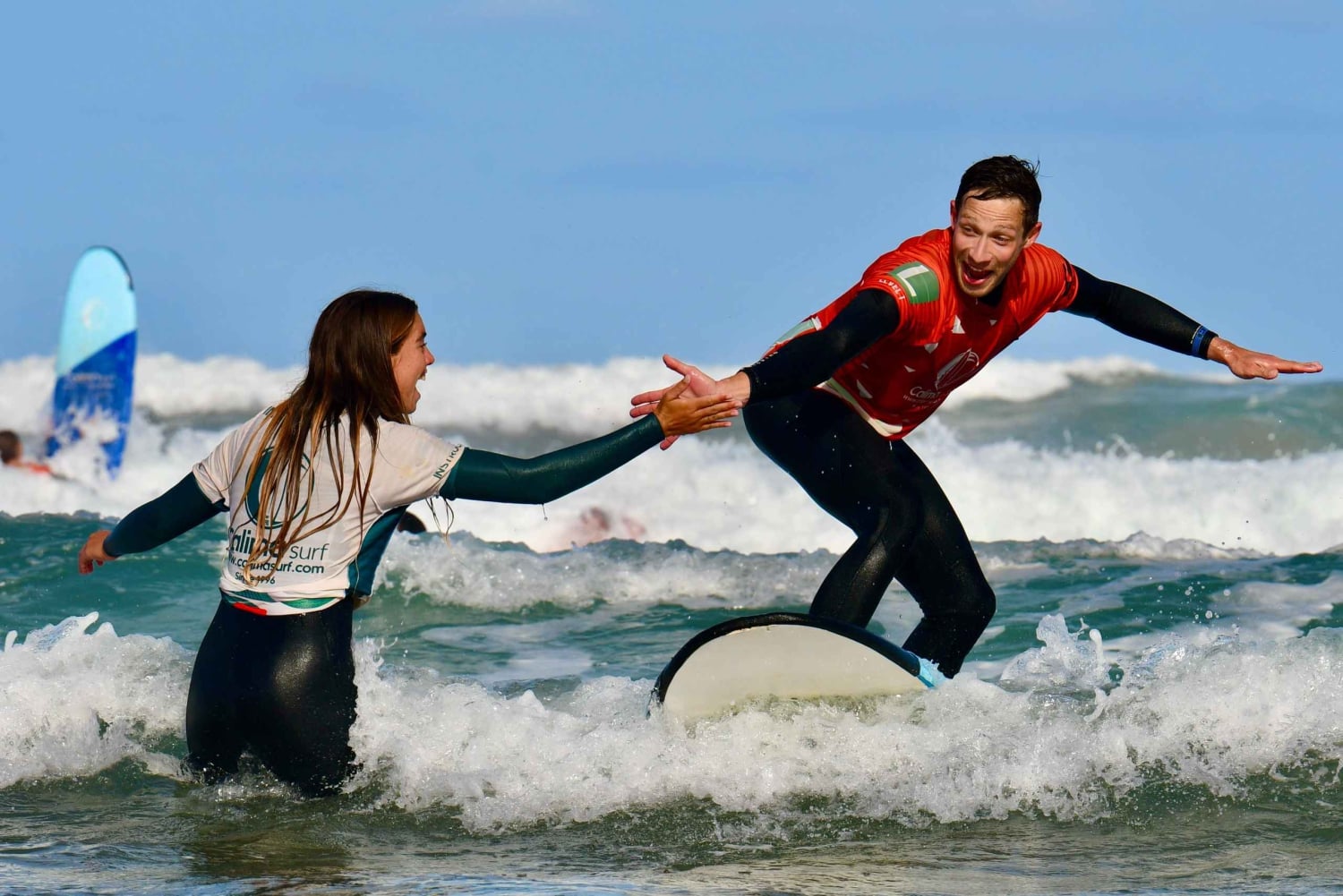 Famara: 5-daagse surfles met onderdompeling in de natuur en lokale cultuur