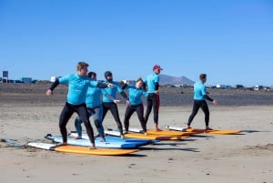 Clase de Surf Full Day: Haz Despegar tus Habilidades