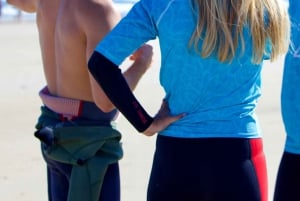 Clase de Surf Full Day: Haz Despegar tus Habilidades