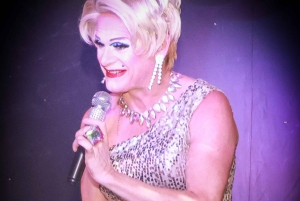 Guapatini en directo en el Guapatini's Show Bar