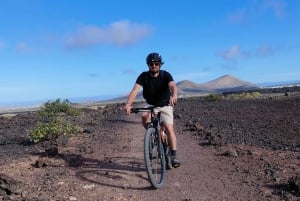 Lanzarote : Visites guidées à vélo électrique autour des volcans