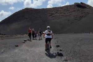 Lanzarote : Visites guidées à vélo électrique autour des volcans