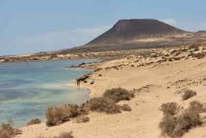 La Graciosa: Transfer + Ferry + free time to explore at your leisure