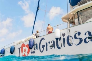 La Graciosa: Island Cruise with Lunch and Water Activities