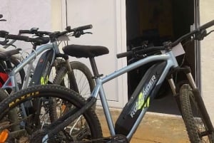 La Graciosa: Rent your ELECTRIC BIKE and explore the island at your own pace.