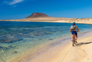 La Graciosa: rent your zodiac without a license!