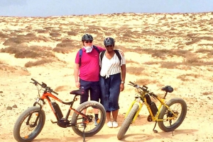 Lanzarote: Excursión avanzada en bicicleta eléctrica de 5 horas por Fuerteventura