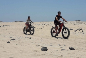 Lanzarote: Advanced 5-Hour Fuerteventura E-Bike Tour