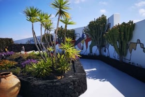 Lanzarote: César Manrique Foundation and Teguise Market