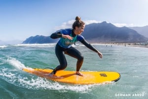 Lanzarote: Famara Beach Surfing Lesson for All Levels