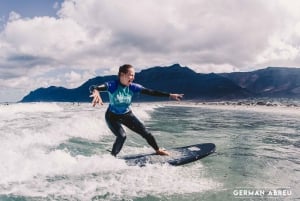 Lanzarote: Famara Beach Surfing Lesson for All Levels