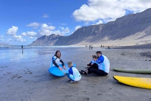 Lanzarote - Famara: Surflessen voor alle leeftijden en niveaus