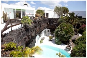 Lanzarote: Full Day Bus Tour with Scenic Views