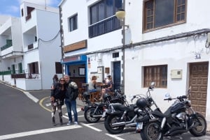 Lanzarote: geführte Motorradtour auf einer Harley-Davidson