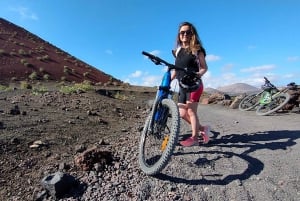 Lanzarote : Visites guidées à vélo électrique autour des volcans