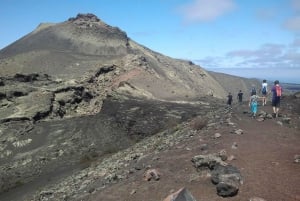 Lanzarote: Guided Volcano Hike with Transfers