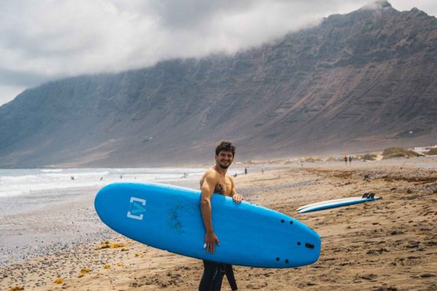 Lanzarote: Privéles surfen in Famara Beach