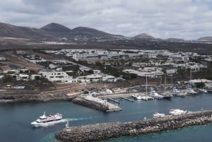 Lanzarote: Puerto del Carmen y Puerto Calero Traslado en barco