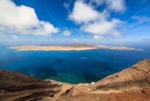 Lanzarote : Transfert aller-retour en ferry à La Graciosa